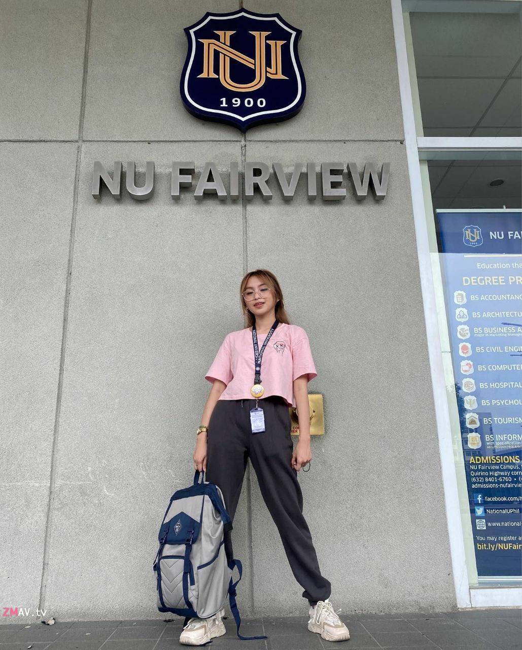  Filipino college student wimsey luna leaks selfie