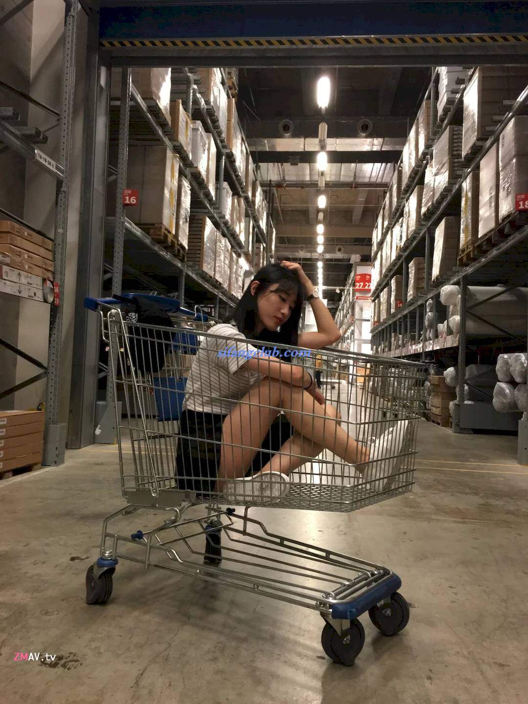 college student 桑M珍 sex video leaked