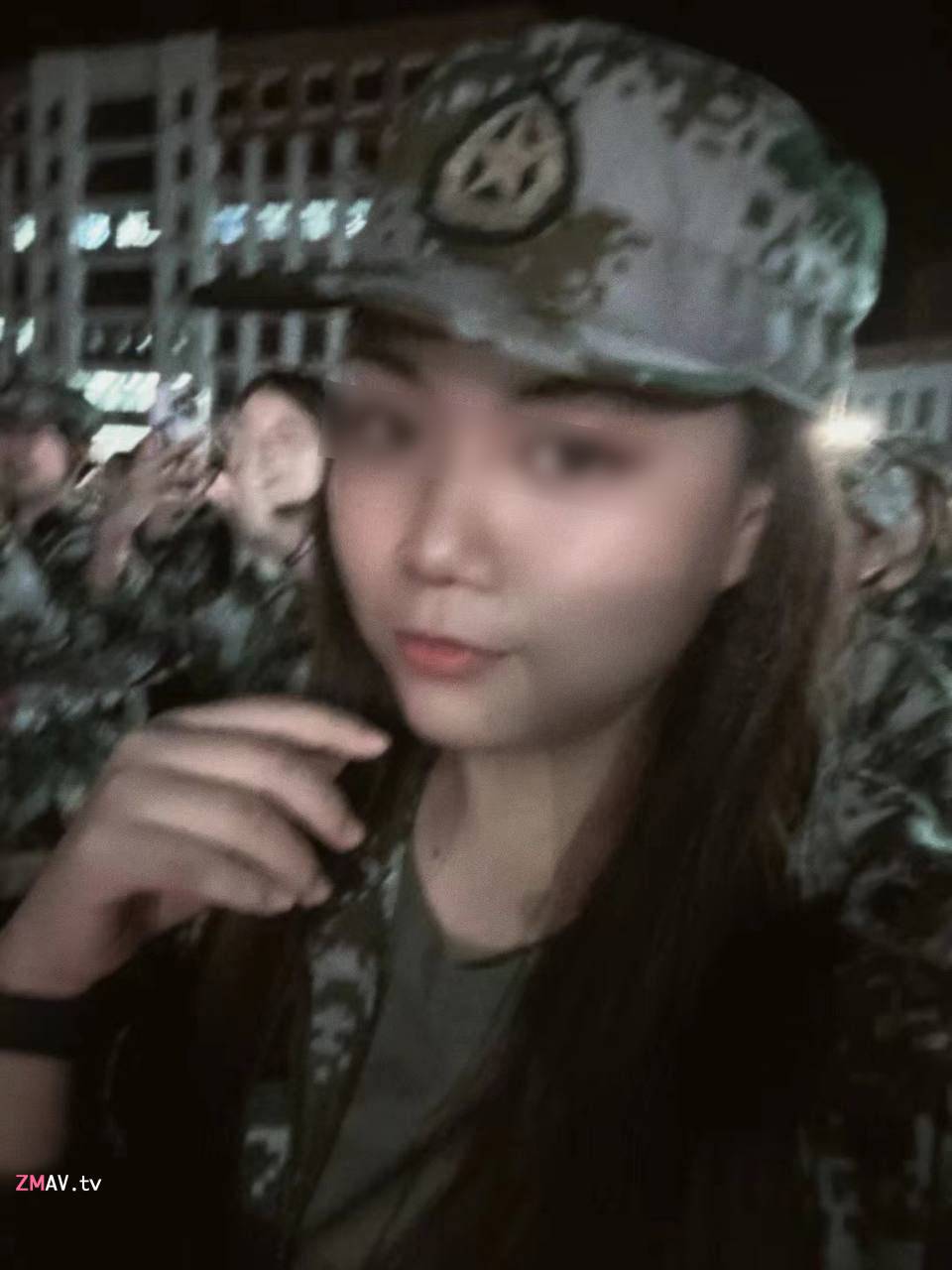 female college student accidentally flashed her boobs during dancing in military training female college student accidentally flashed her boobs during dancing in military training