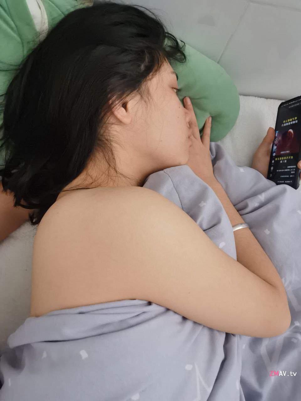 Vietnamese girl selfie leaked