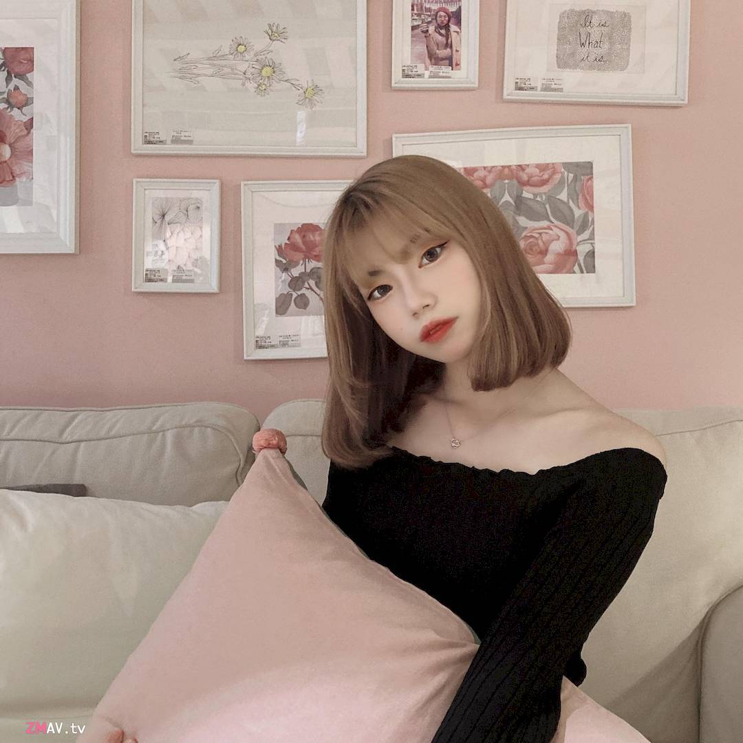 Cute classmate had sex with her boyfriend