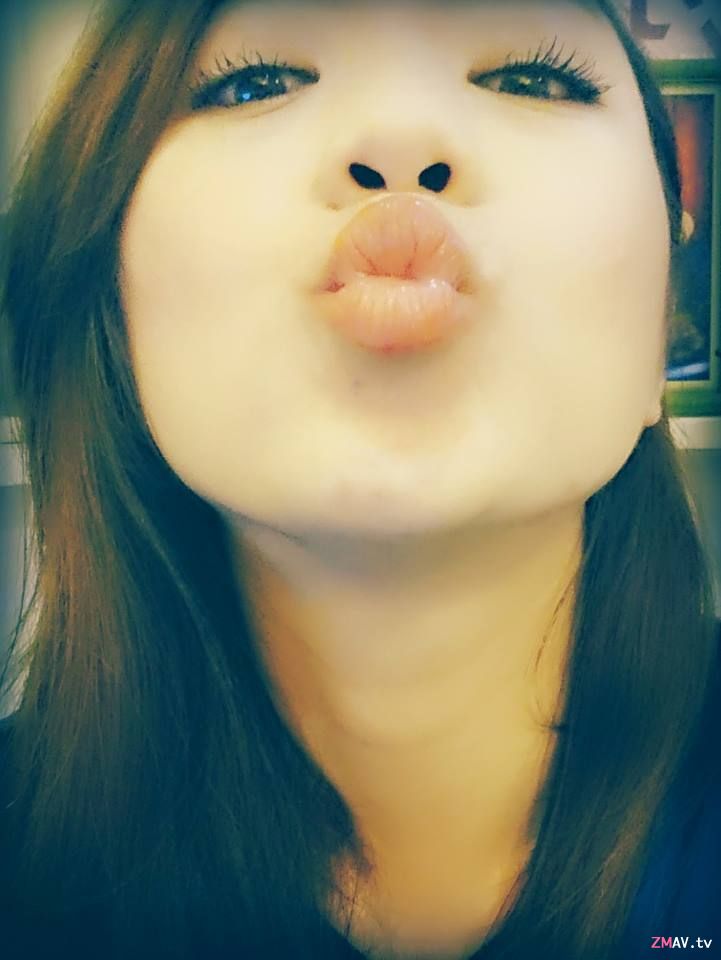 Taiwanese couple's leaked - bf cock is coated with chocolate and strawberry jam to increase the taste