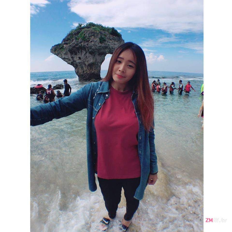 Big tits girlfriend gets facial and mouth cumshot