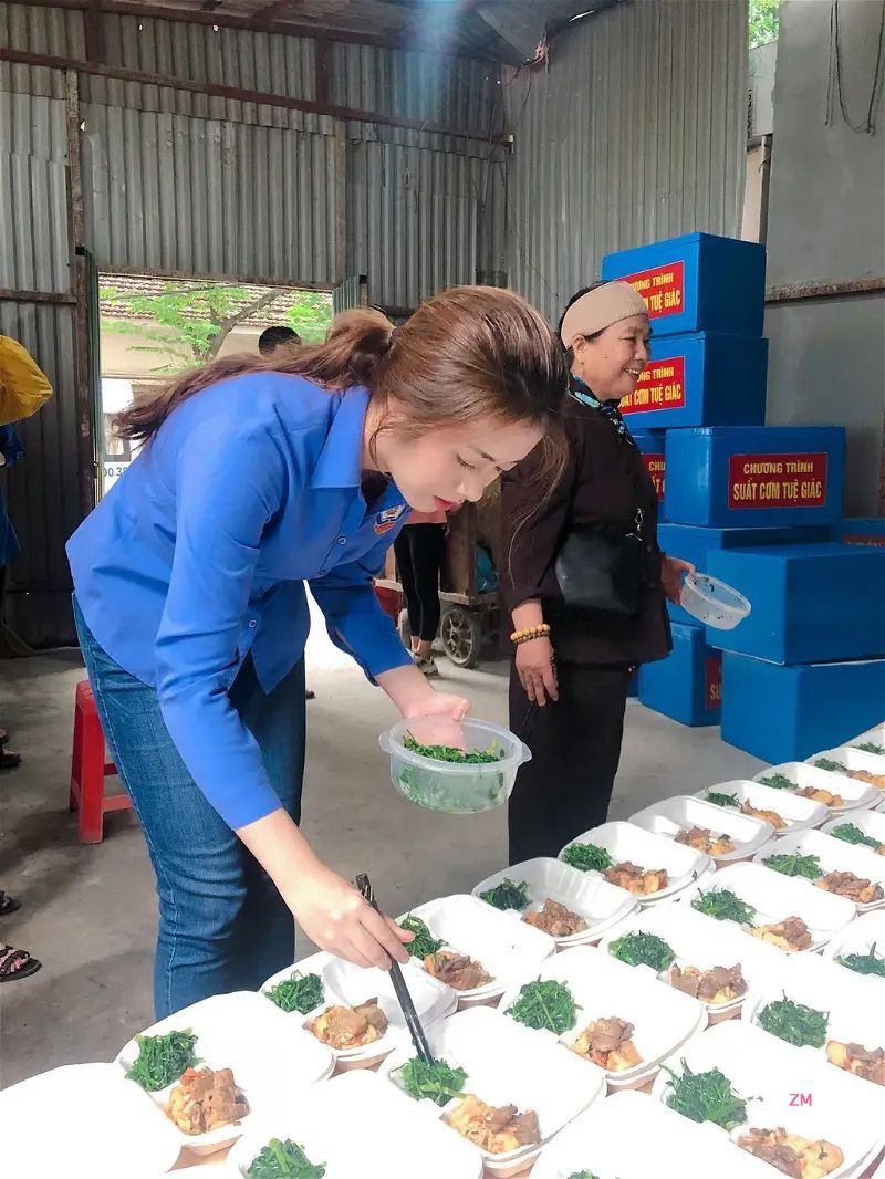 Vietnamese pretty female prosecutor Đặng Lê Quỳnh Giang, 29 secs sex video leaked