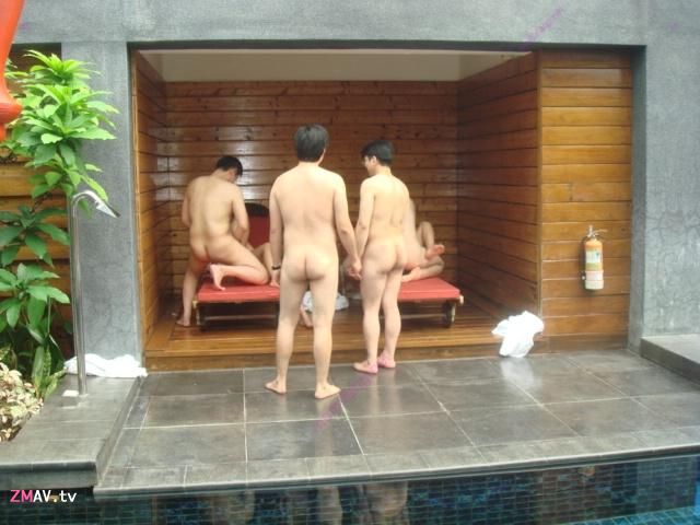 Taichung 4 women and 12 men pool party group sex leaked [Exclusive video version]