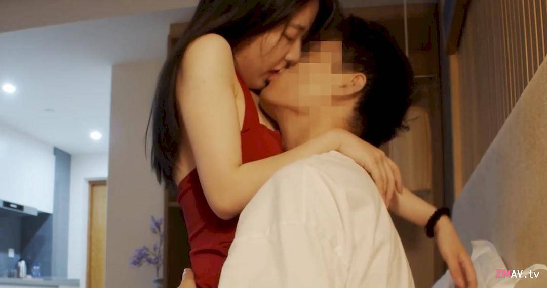 Twitter dating expert jk_0571, sweet girl in red