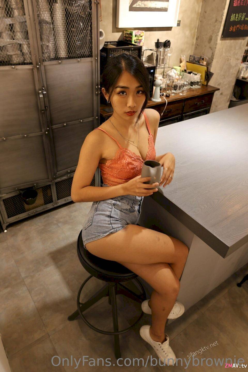 bunnybrownie OF leaked