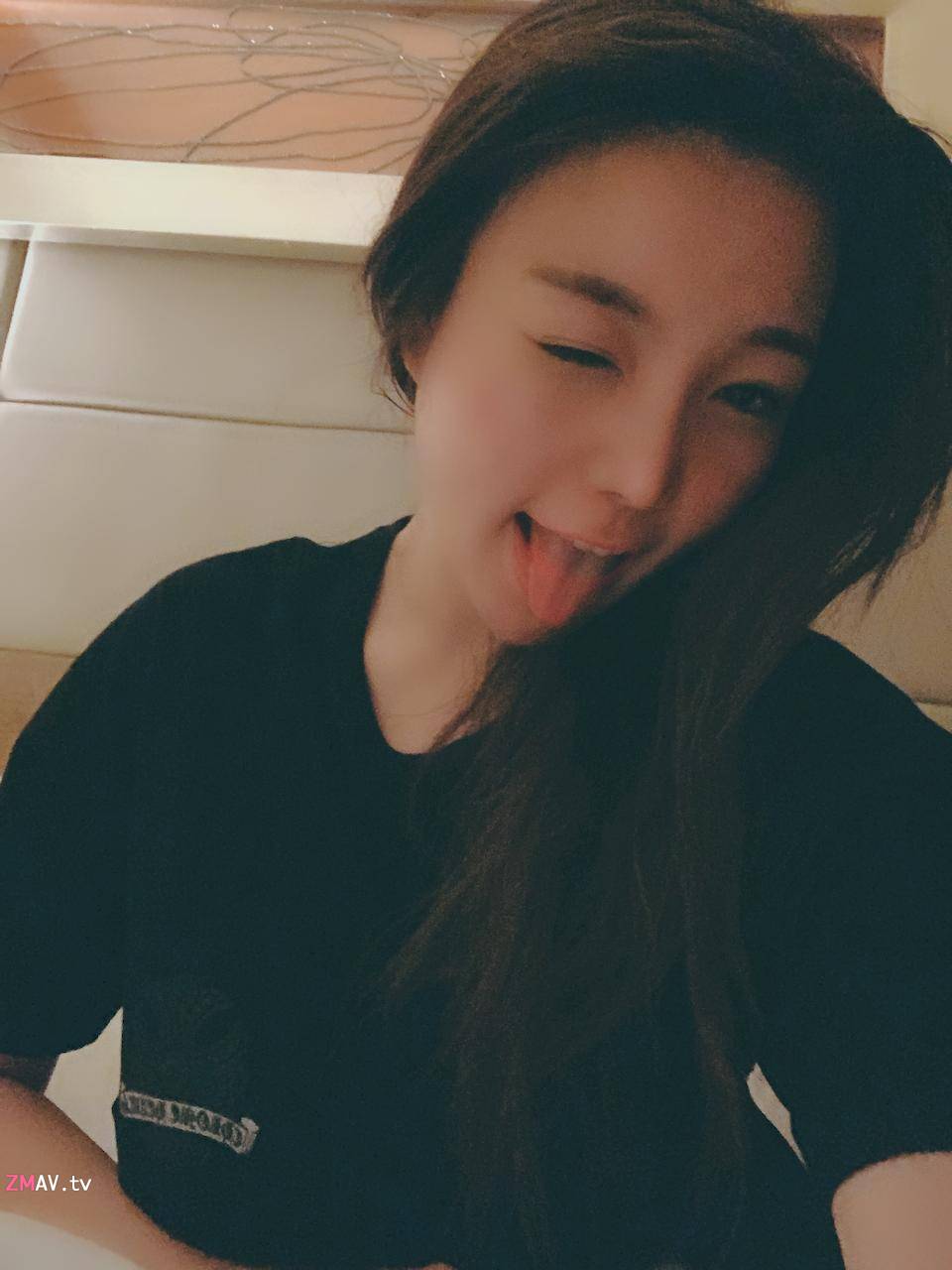 Butt goddess Xu Lizhi-Zhizhi Booty's sexist photo ablum