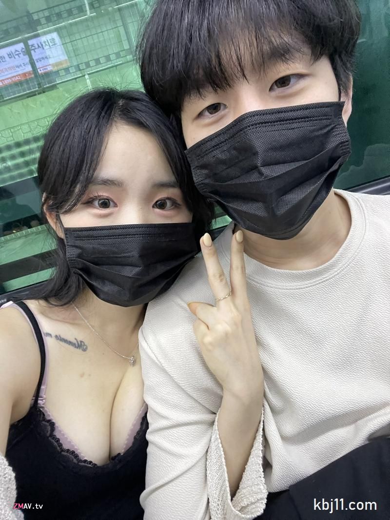 Korean pretty couple