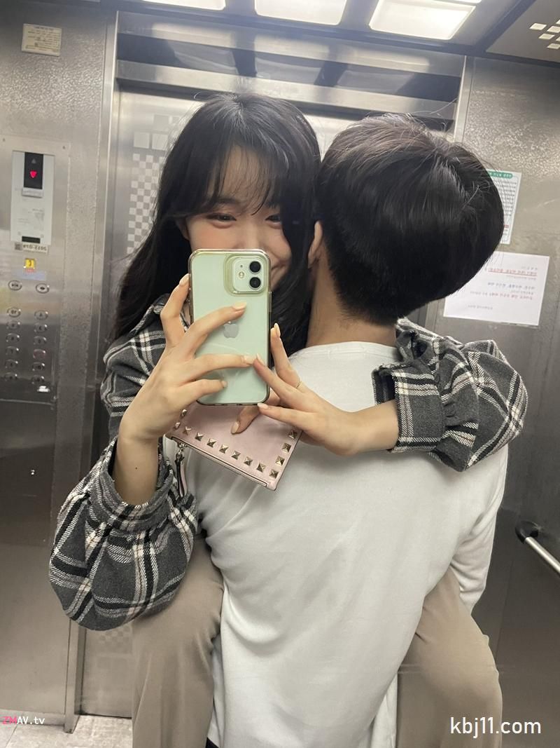 Korean pretty couple Korean pretty couple