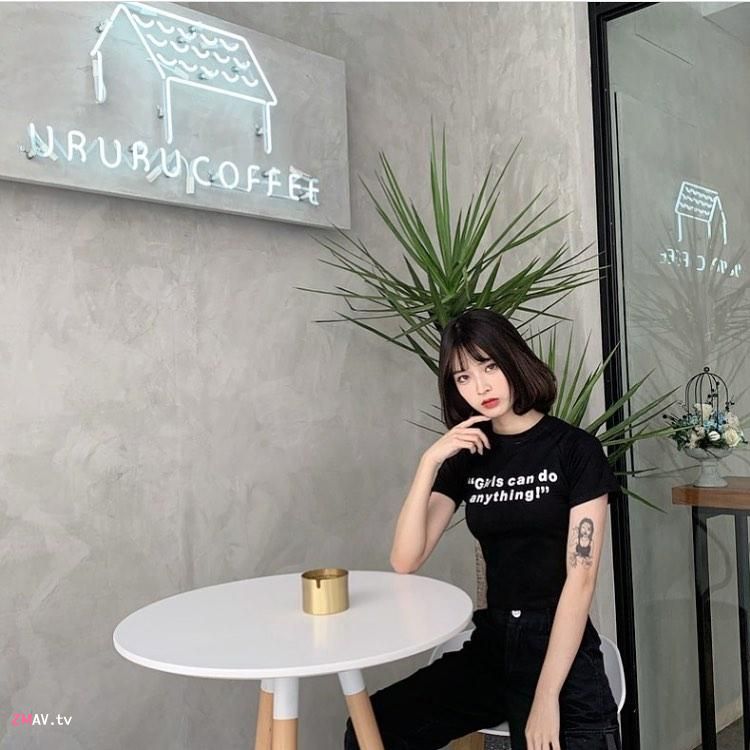 Taiwanese Kol Han Ni’s sex videos leaked, a tattoo on her chest betrays her Taiwanese Kol Han Ni’s sex videos leaked, a tattoo on her chest betrays her