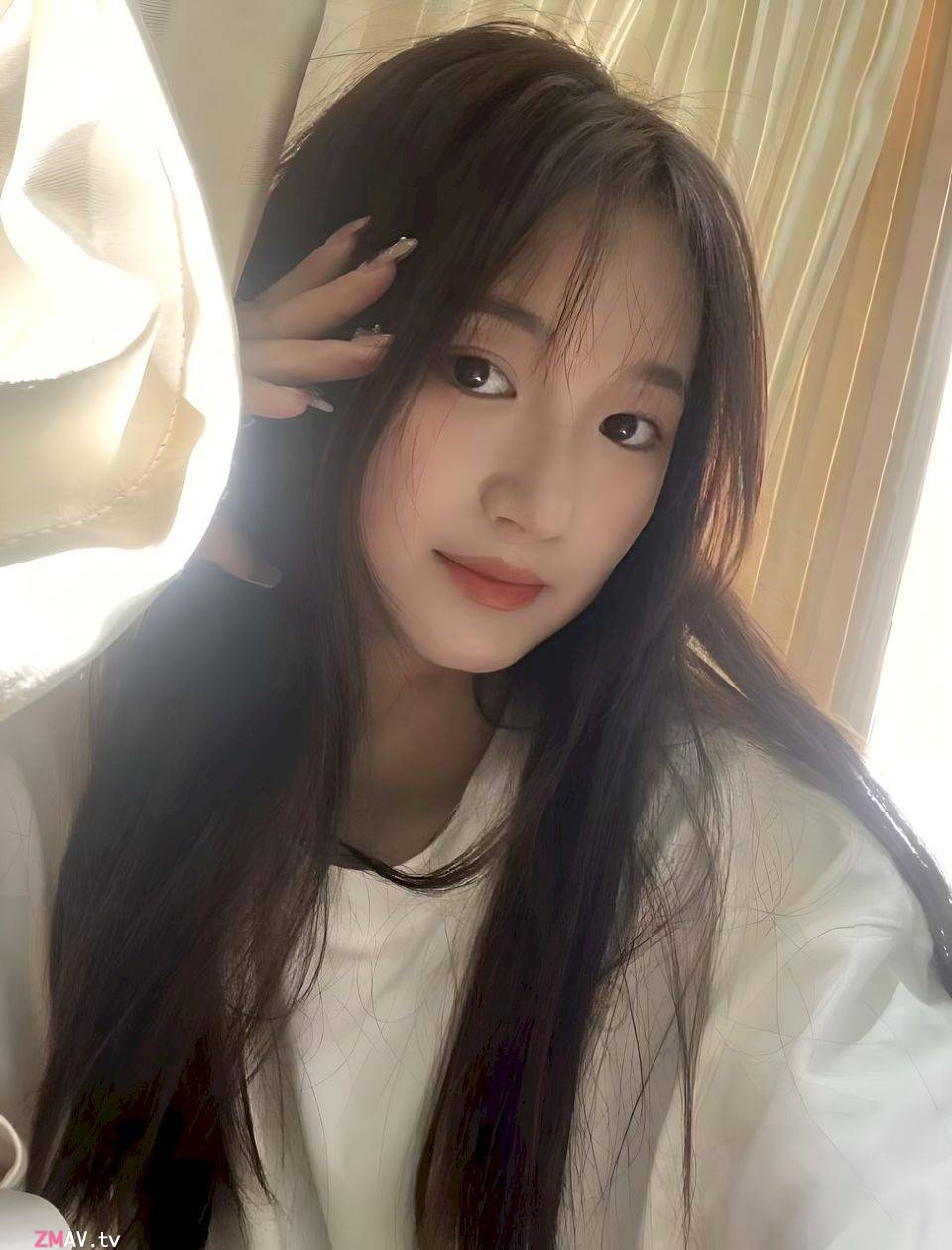 Long-haired girl sex tape leaked, her bf loves to take video of penis going in and out