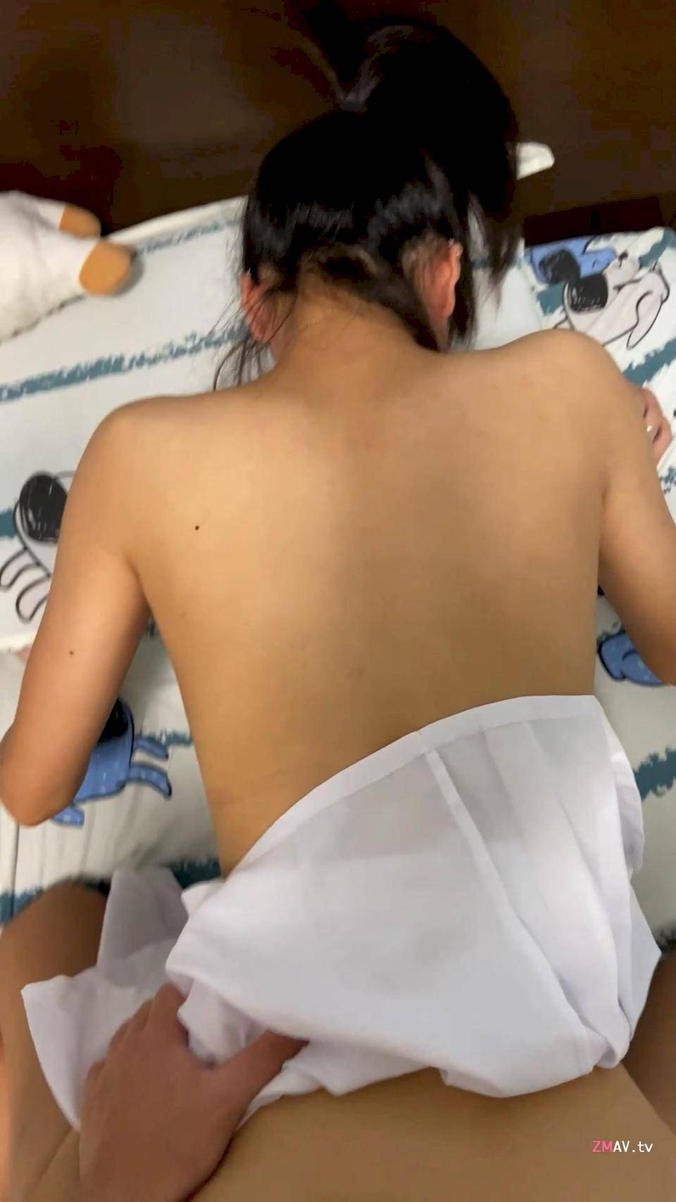 went out to have sex with Zhiping girl on vacation