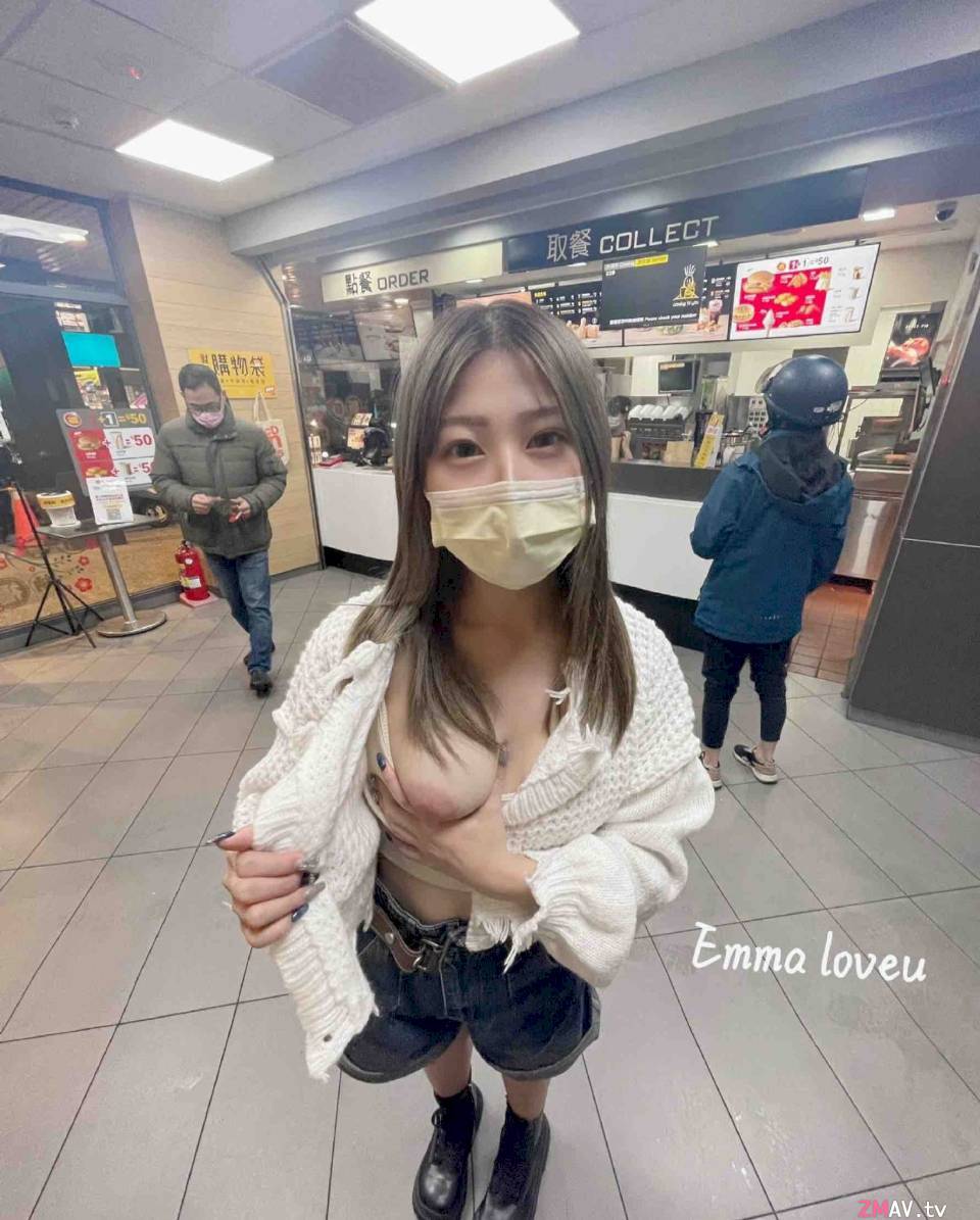 ig 460k followers Emma Exposed In Public and JVID uncensored naked boobs rubbing