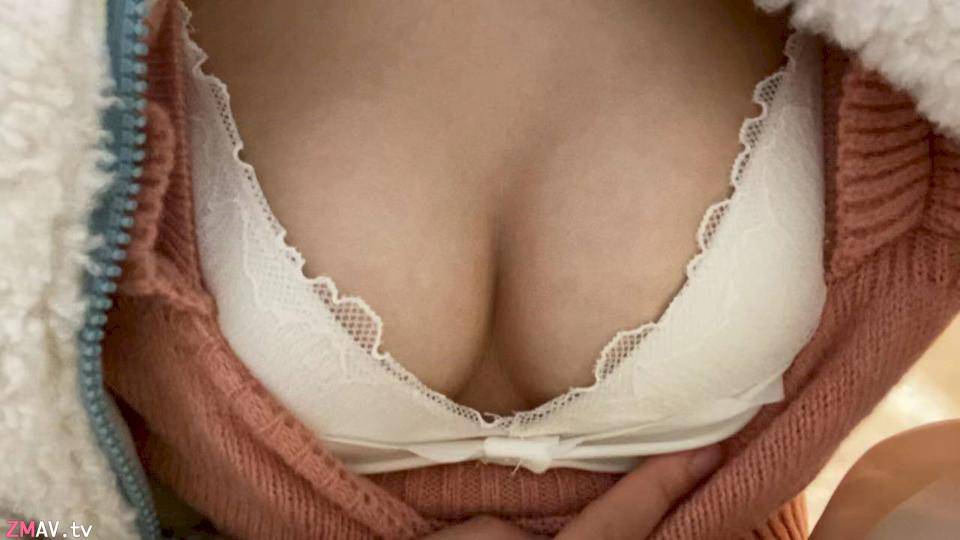 The pretty girl with rich boyfriend's selfie leaked The pretty girl with rich boyfriend's selfie leaked