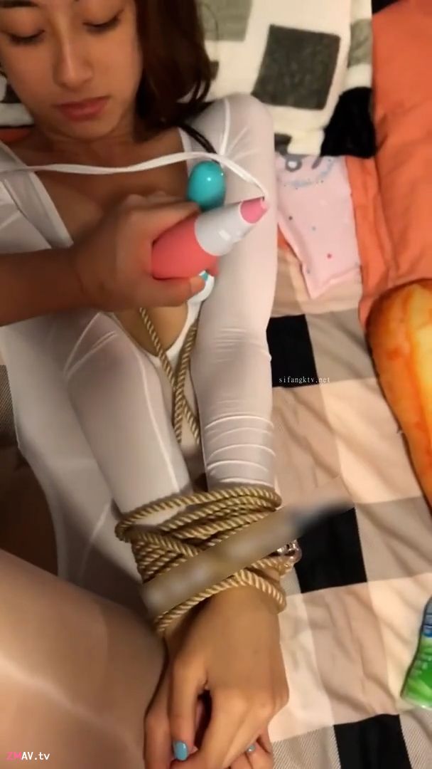 Beautiful girl private videos with her boyfriend at home and in the hotel leaked Beautiful girl private videos with her boyfriend at home and in the hotel leaked