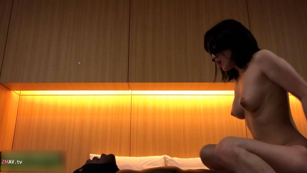 Black Sirbao dating with suspected Korean internet celebrity who has fair skin and beautiful buttocks Black Sirbao dating with suspected Korean internet celebrity who has fair skin and beautiful buttocks