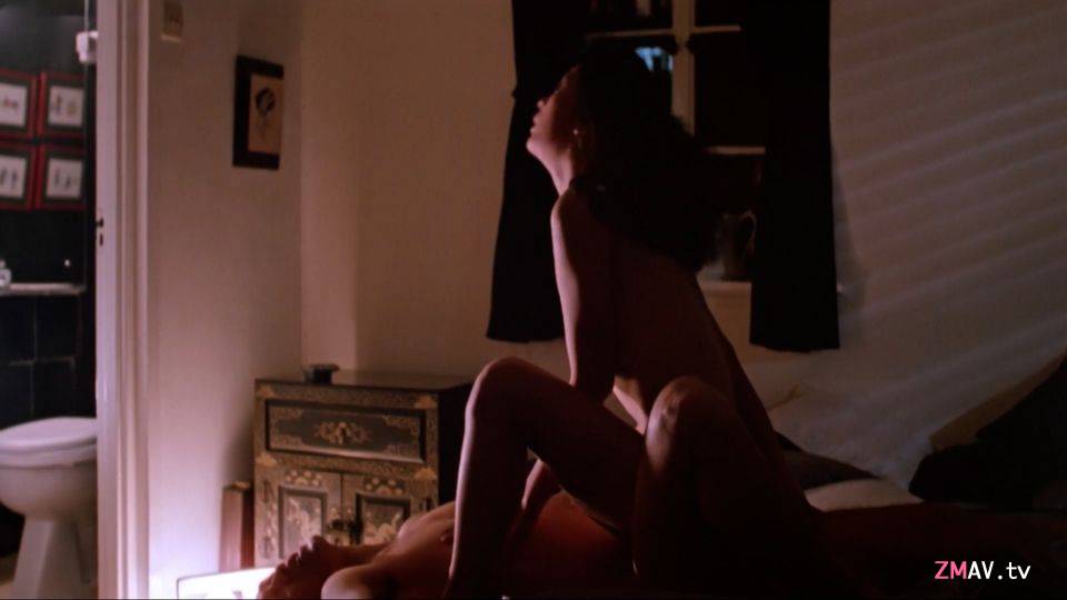 电影连体1984陈玉莲激情片段 电影连体1984陈玉莲激情片段