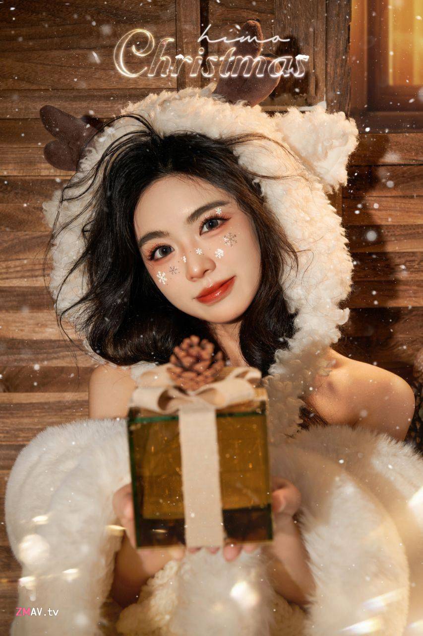Pretty girl gets trained in hotel room on Christmas