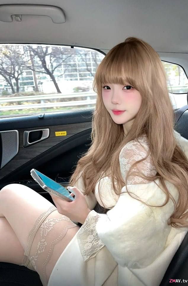 疑似抖音200万女主播ciu7与金主裸聊私密视频泄露