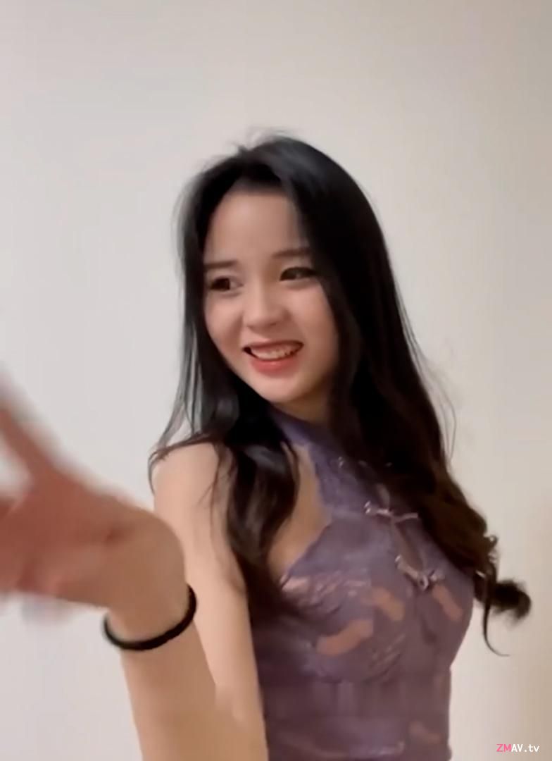 Beijing slut, 3 long-haired girls