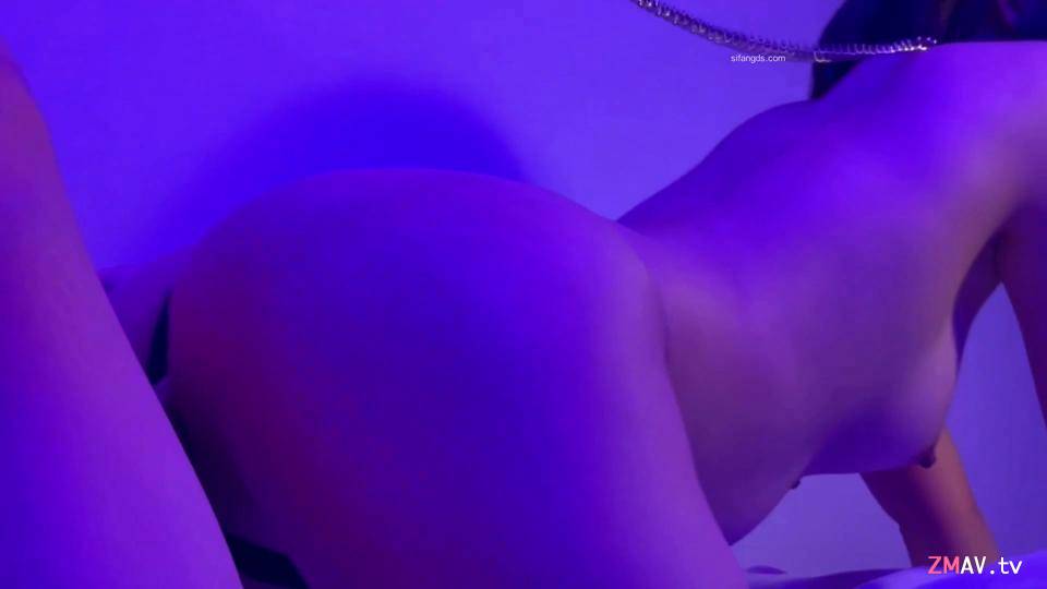 Internet celebrity body art photo shooting, footjob and sex with photographer
