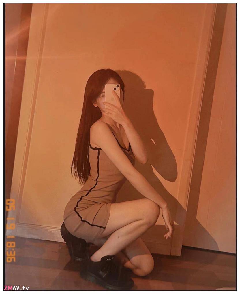 [AI upscaled] Worth the high price for collection! high quality! The pure goddess who makes people very surprised at first sight, this is a real goddess