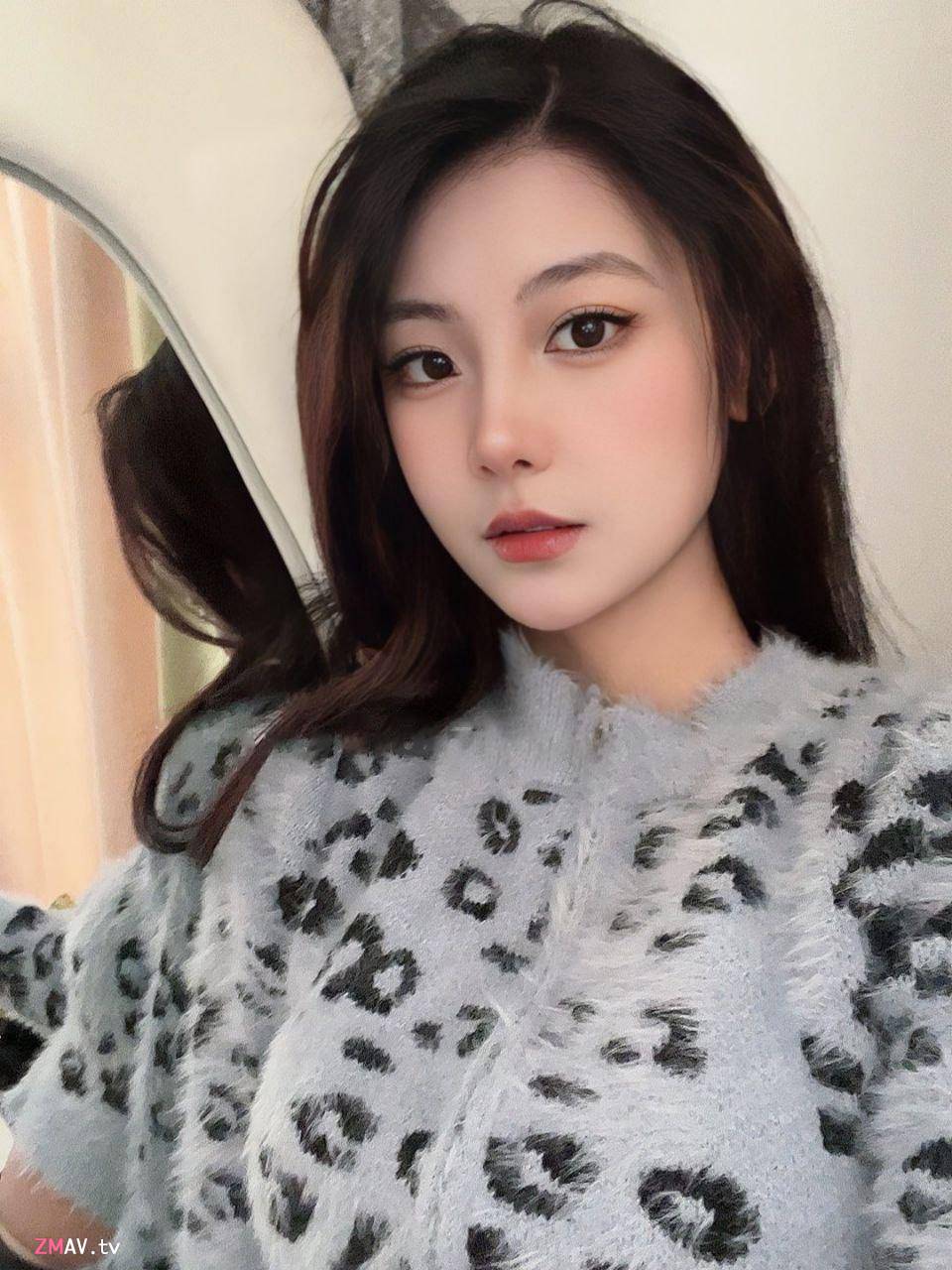 Twitter beautiful girl, stunning 1 line pussy