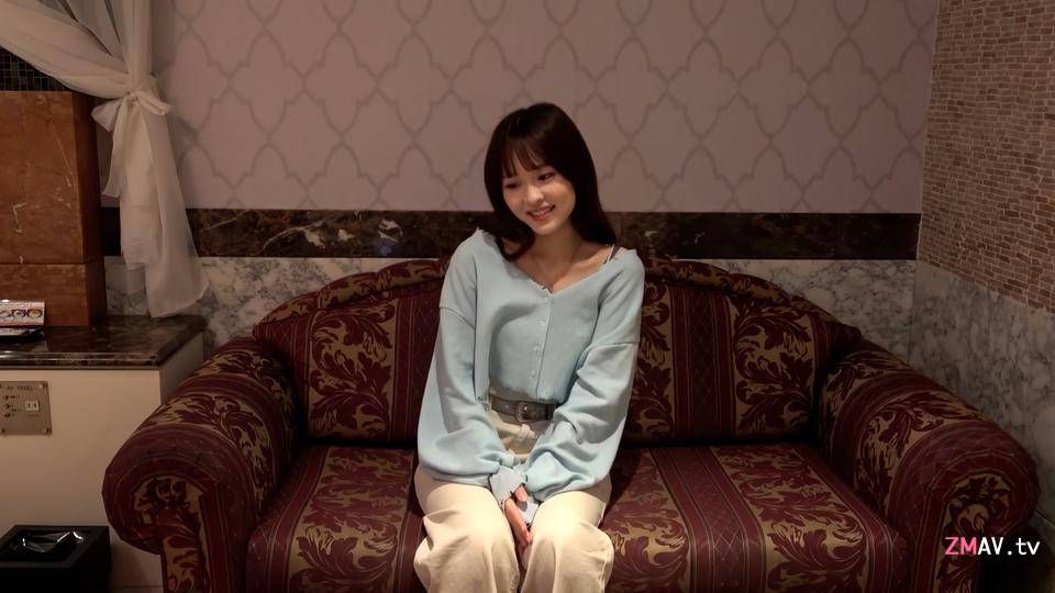FC2-PPV-1837748 First time filming!! The real sister of that famous idol, who is also picked up by celebrities, gets filmed and creampied
