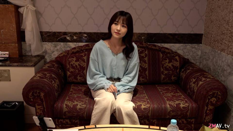 FC2-PPV-1837748 First time filming!! The real sister of that famous idol, who is also picked up by celebrities, gets filmed and creampied