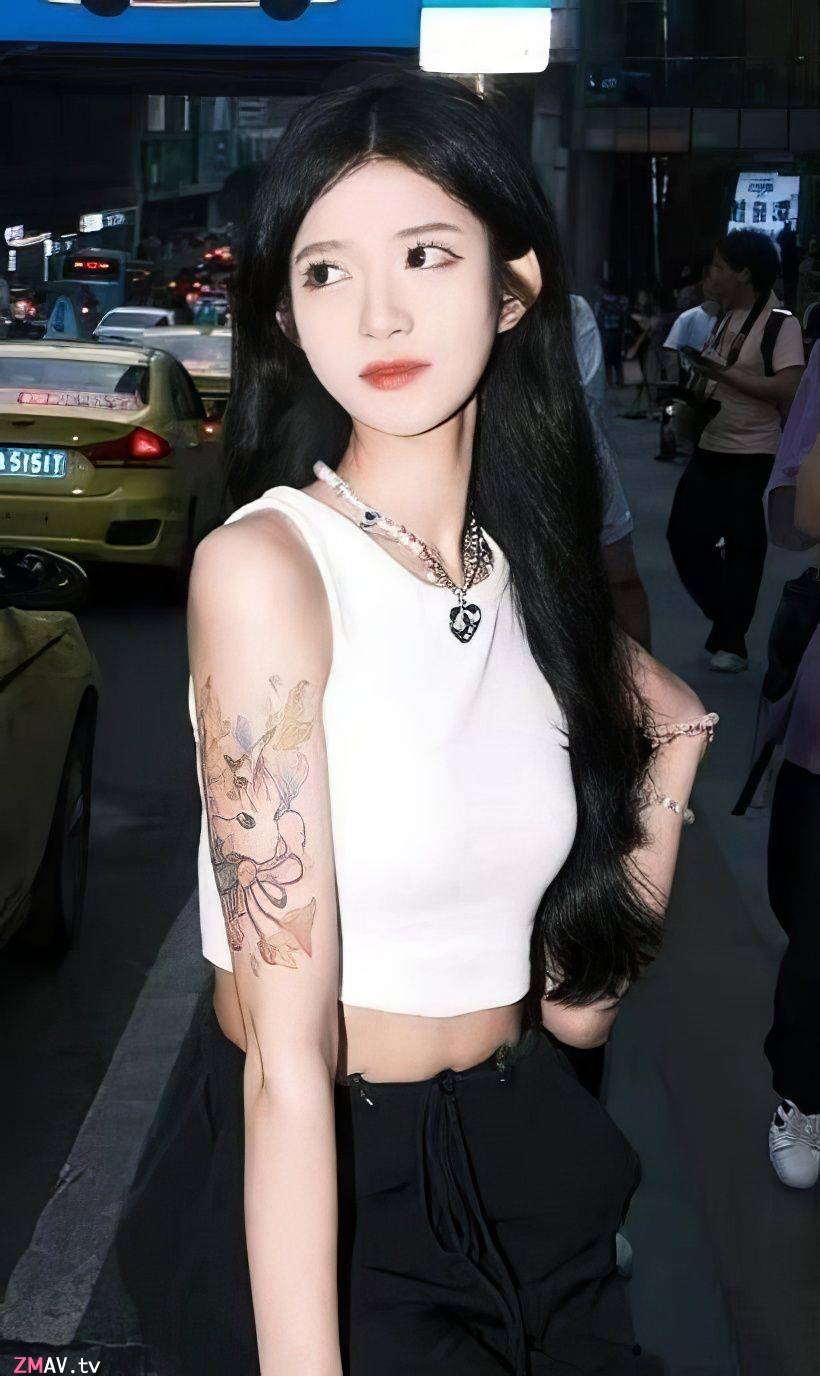The internet celebrity said no, but her body said yes