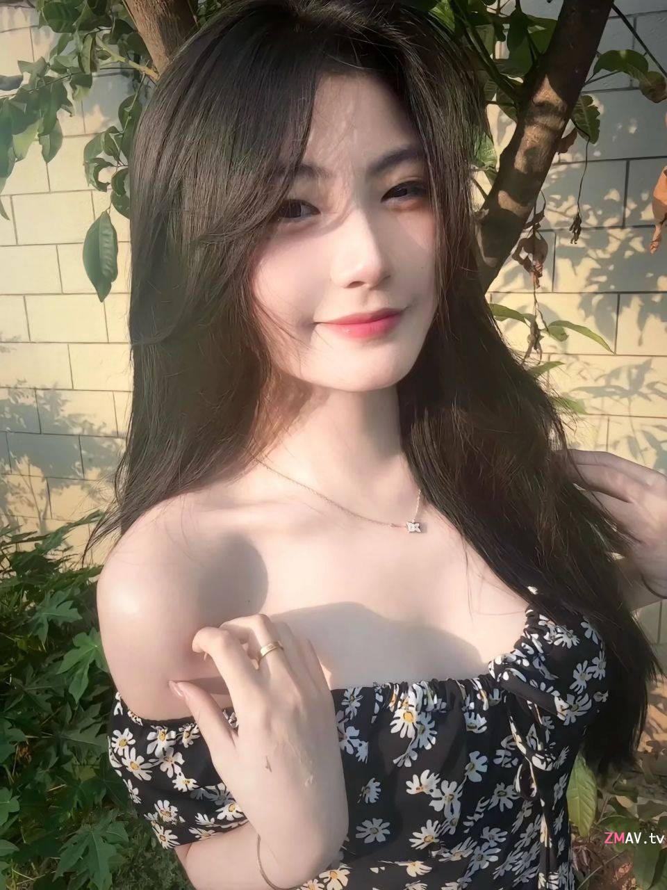 University Campus Goddess