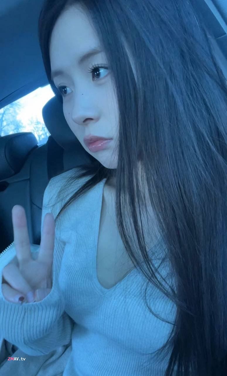 Pretty sweet girl having sex with bf