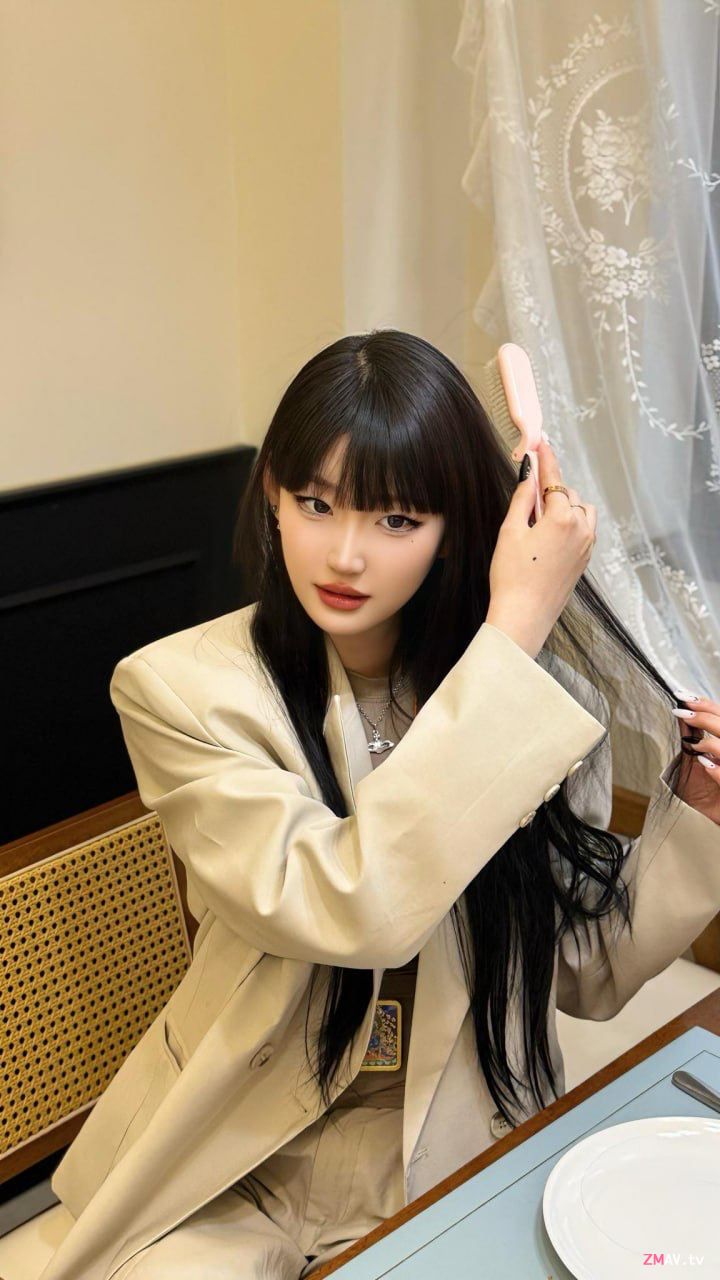 Beautiful young woman from Inner Mongolia passionately makes love with her boyfriend
